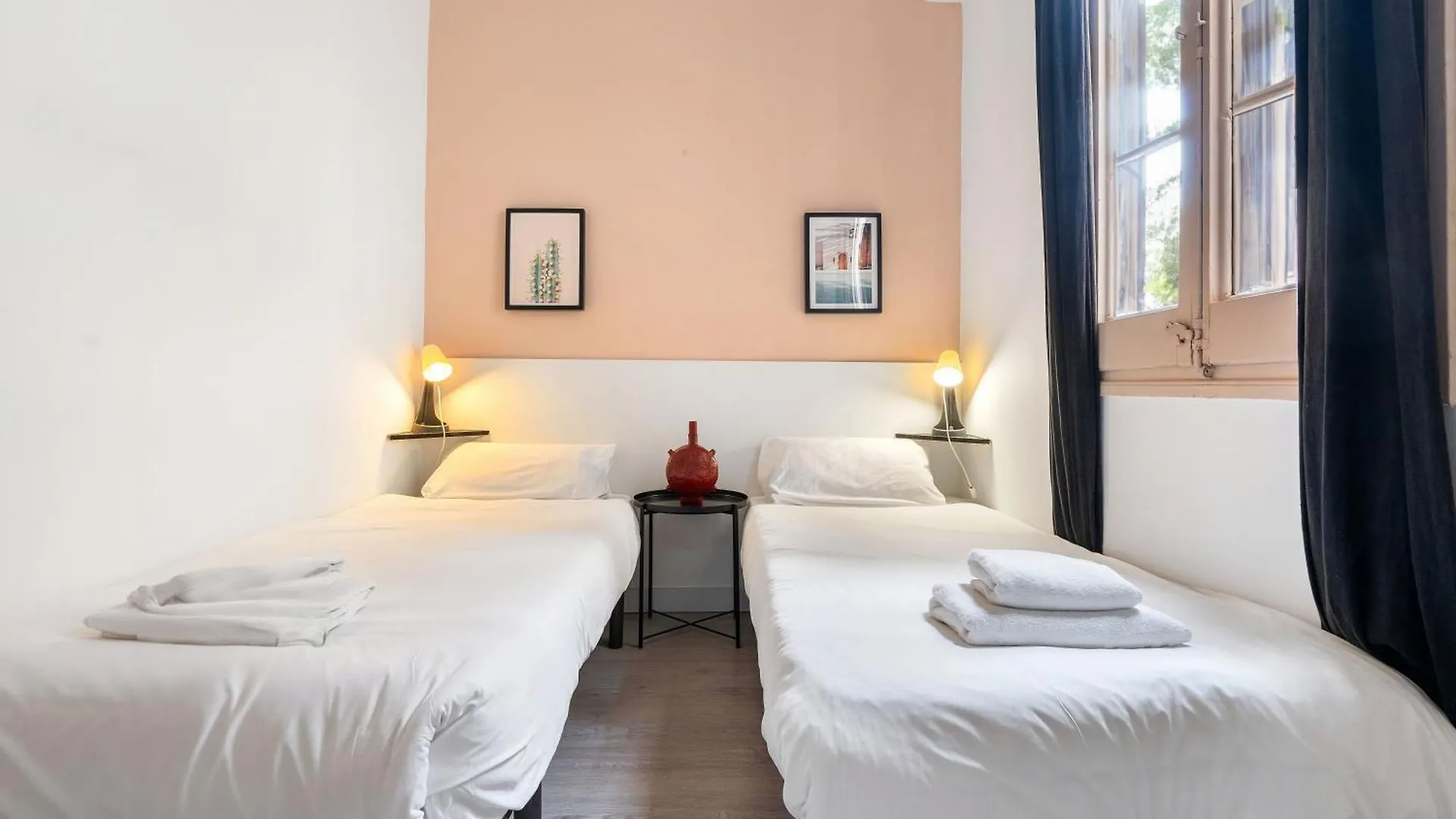 Fridays Flats Retro Chic In Poble Sec Lejlighed Barcelona