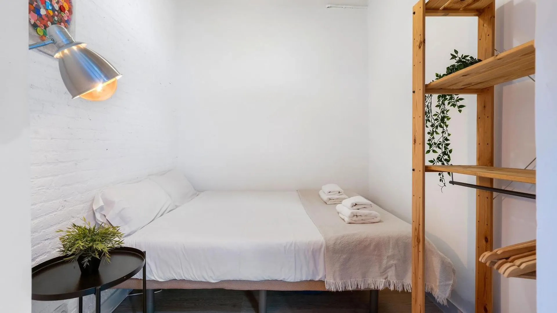 Fridays Flats Retro Chic In Poble Sec Lejlighed Barcelona 0*,